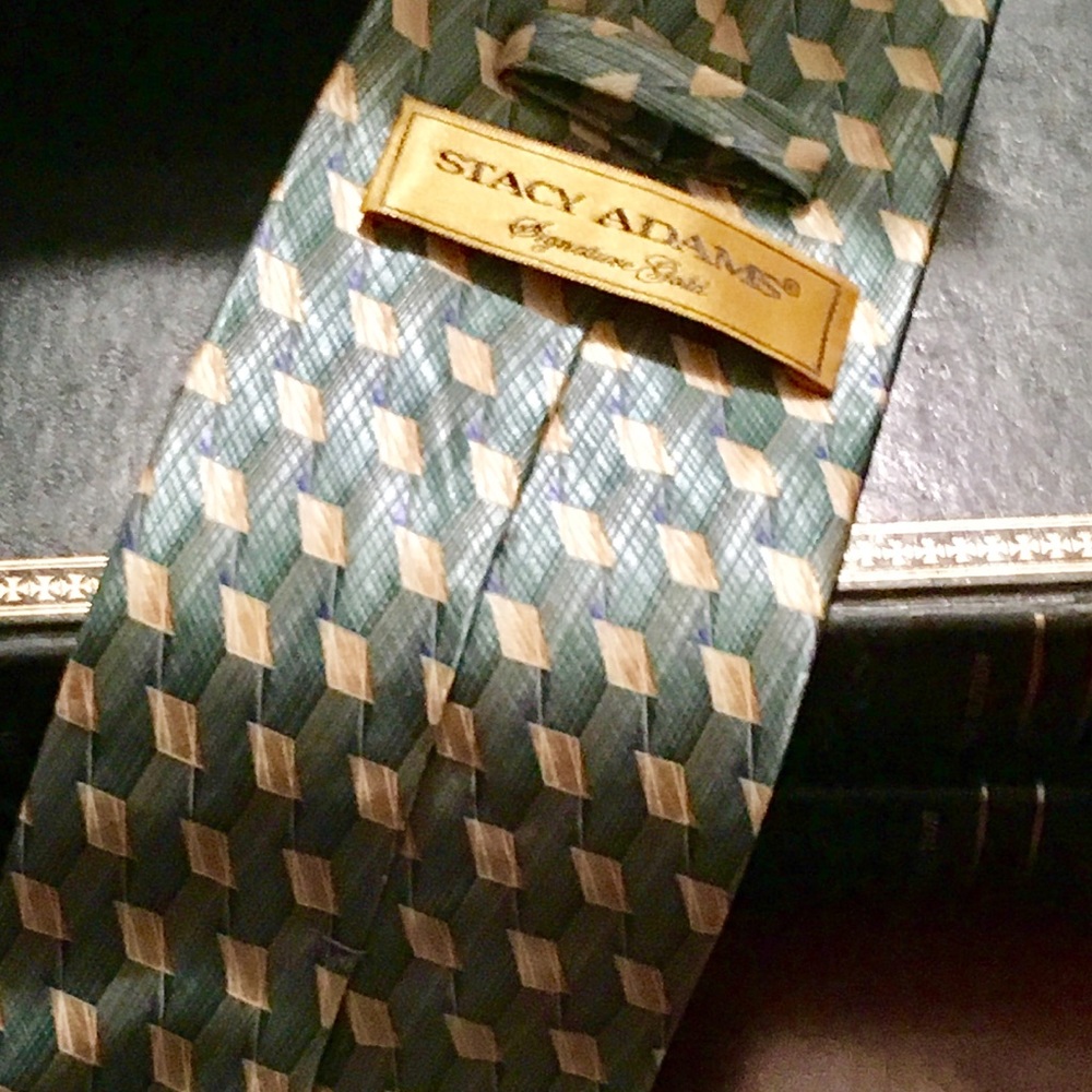Stacy Adams 100% Silk Hand Made Designer Neck Tie